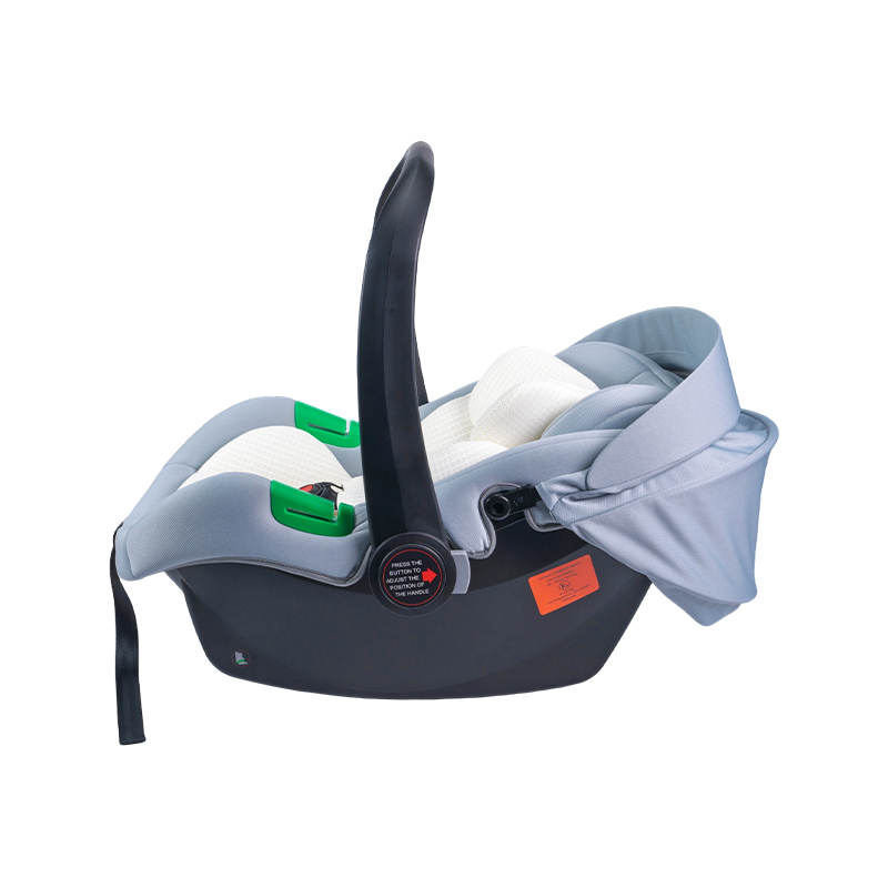 I-Size-Autositz für Neugeborene